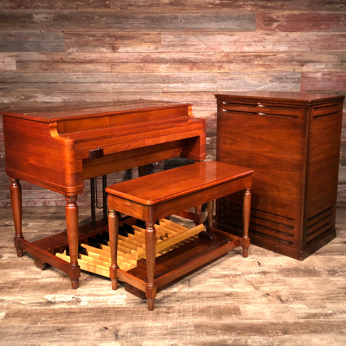 Hammond Vintage (1958) B-3 Organ and Leslie Type 122 Rotary Speaker View 2
