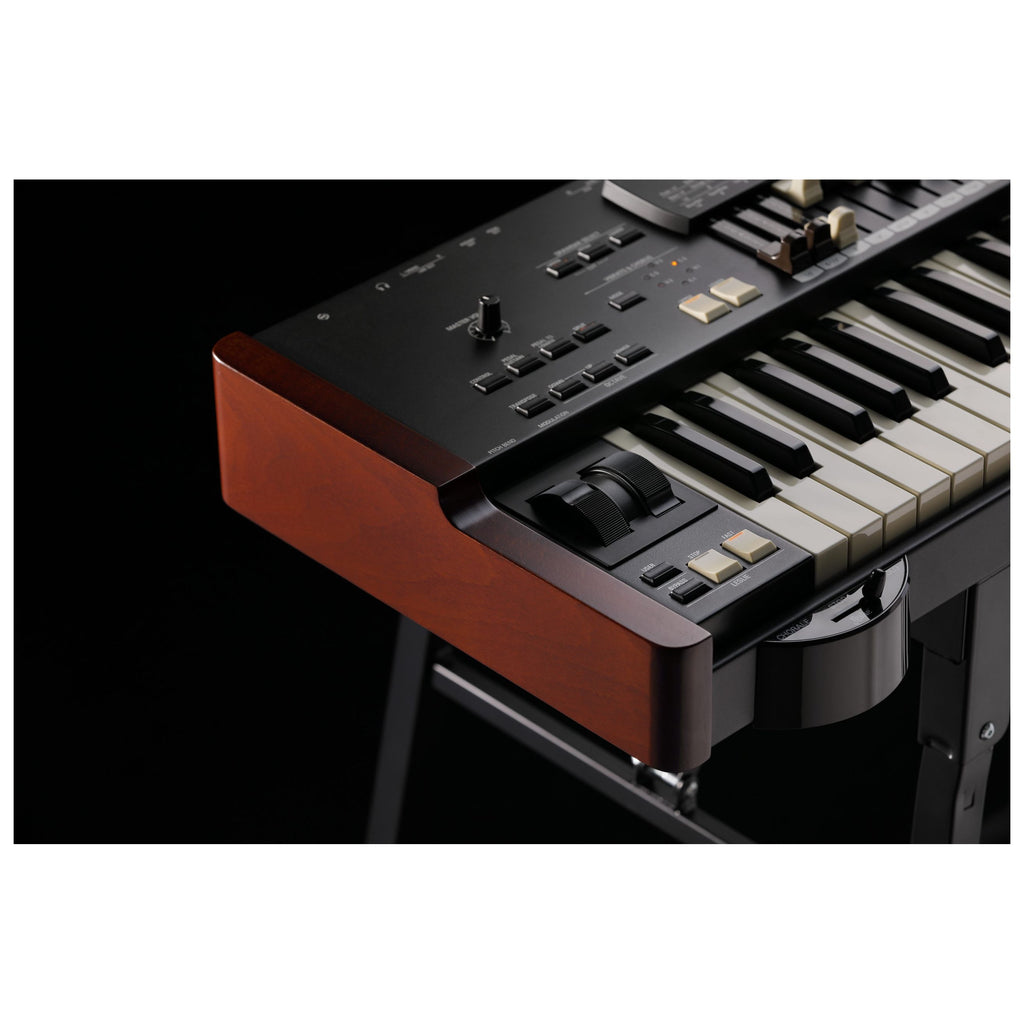 Hammond XK-4 Portable Organ Detail-1