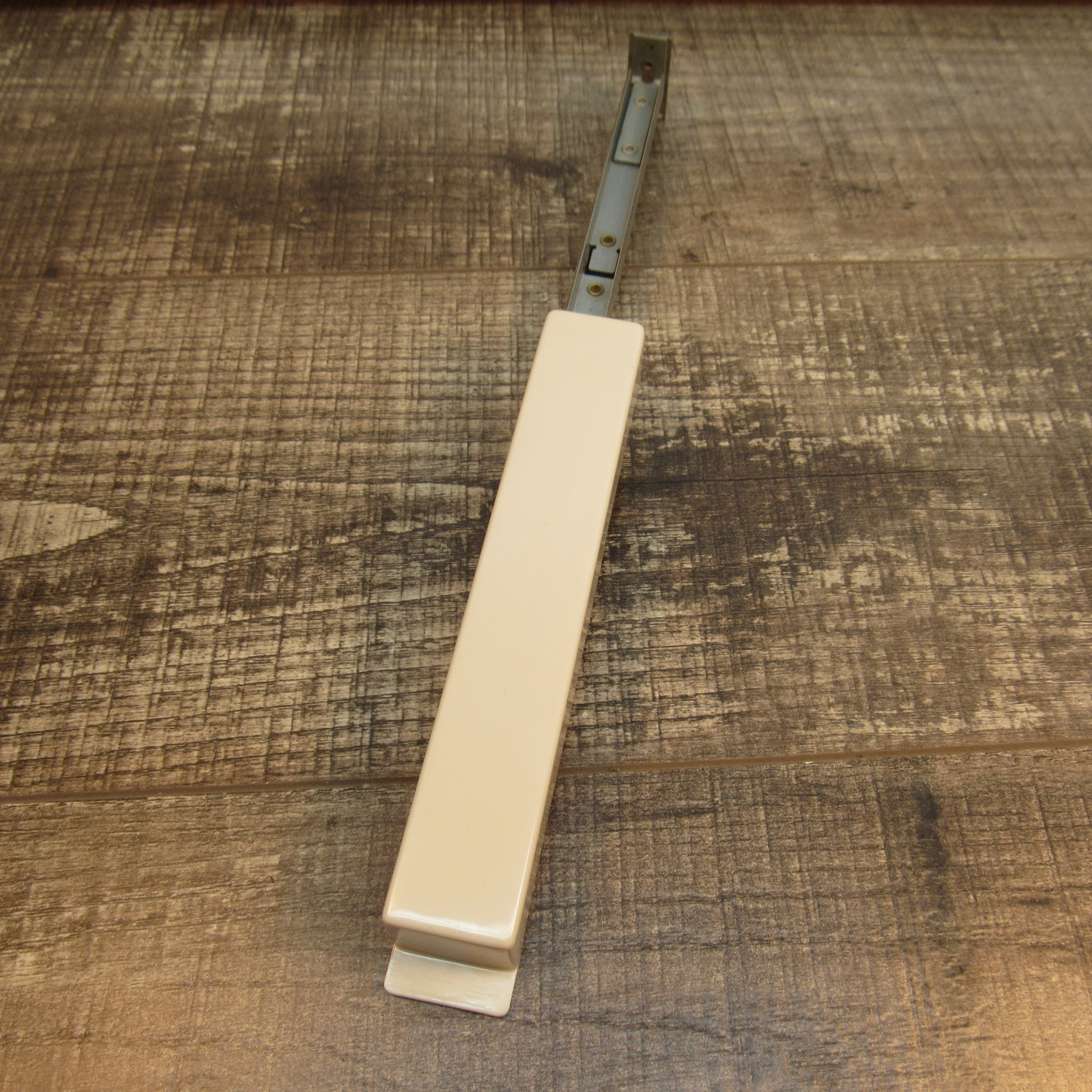 Hammond Organ Replacement Key, CX (Waterfall)