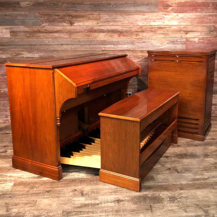 Hammond RT3 Organ (1960) - Red Mahogany and Leslie 122 Speaker - Walnut View 2