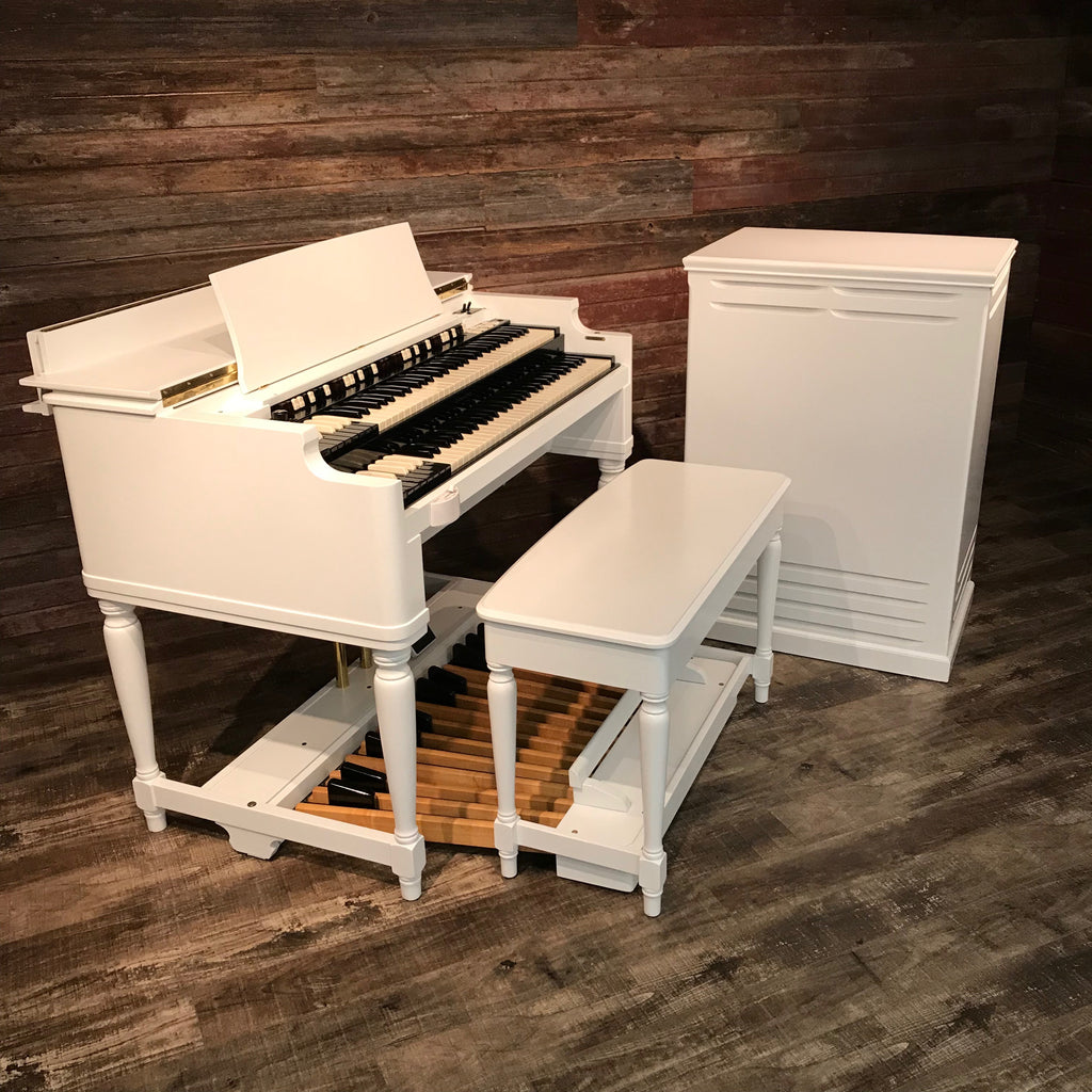 Hammond Vintage (1959) B-3 Custom Organ and Leslie Type 122 Rotary Speaker - Semi Gloss White View 2