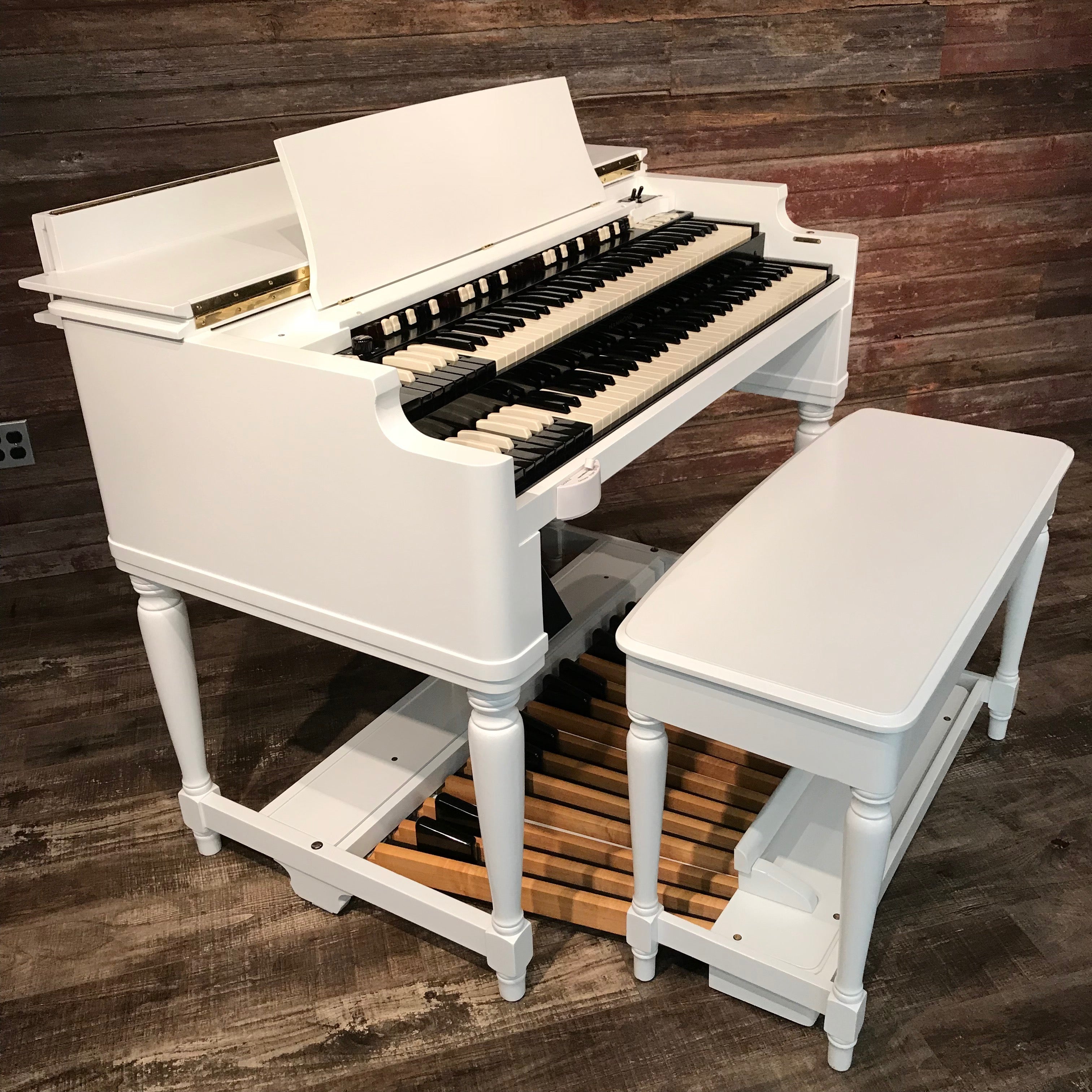 Hammond Vintage (1959) B-3 Custom Organ and Leslie Type 122 Rotary Speaker - Semi Gloss White View 4
