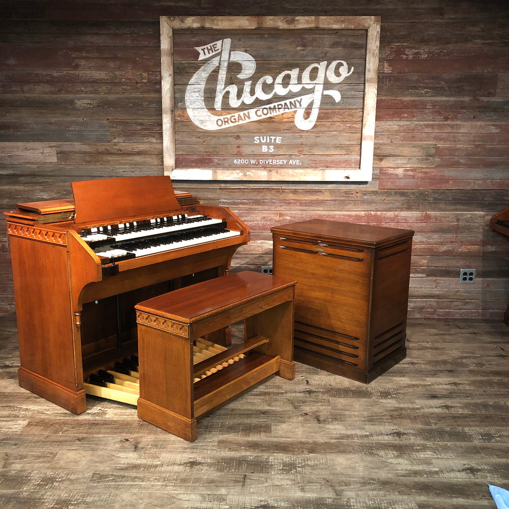 Hammond Vintage (1958) C-3 with Leslie 142 Rotary Speaker View 3