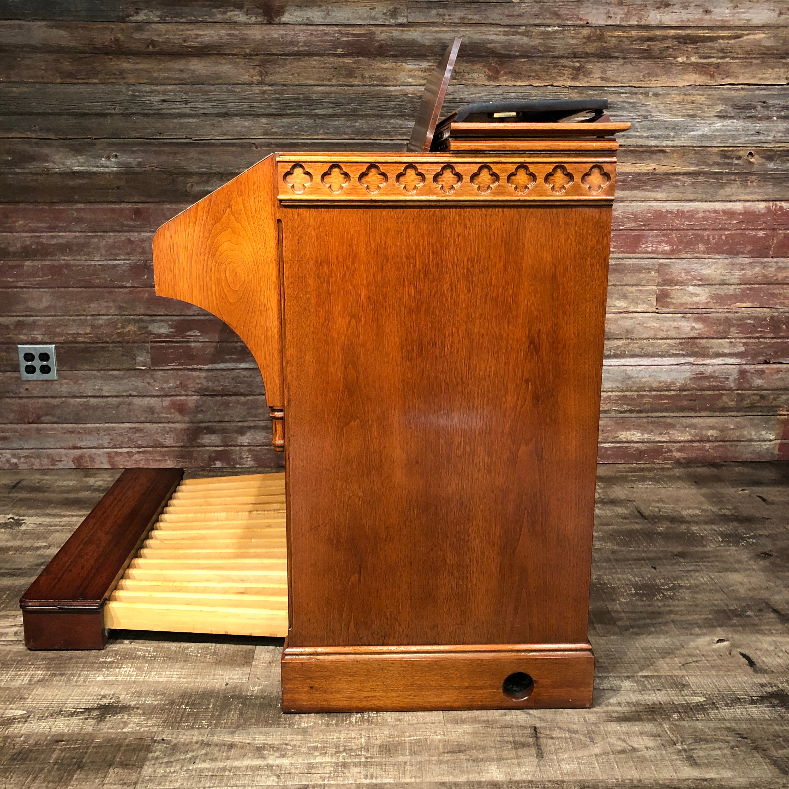 Hammond Vintage (1958) C-3 with Leslie 142 Rotary Speaker View 6