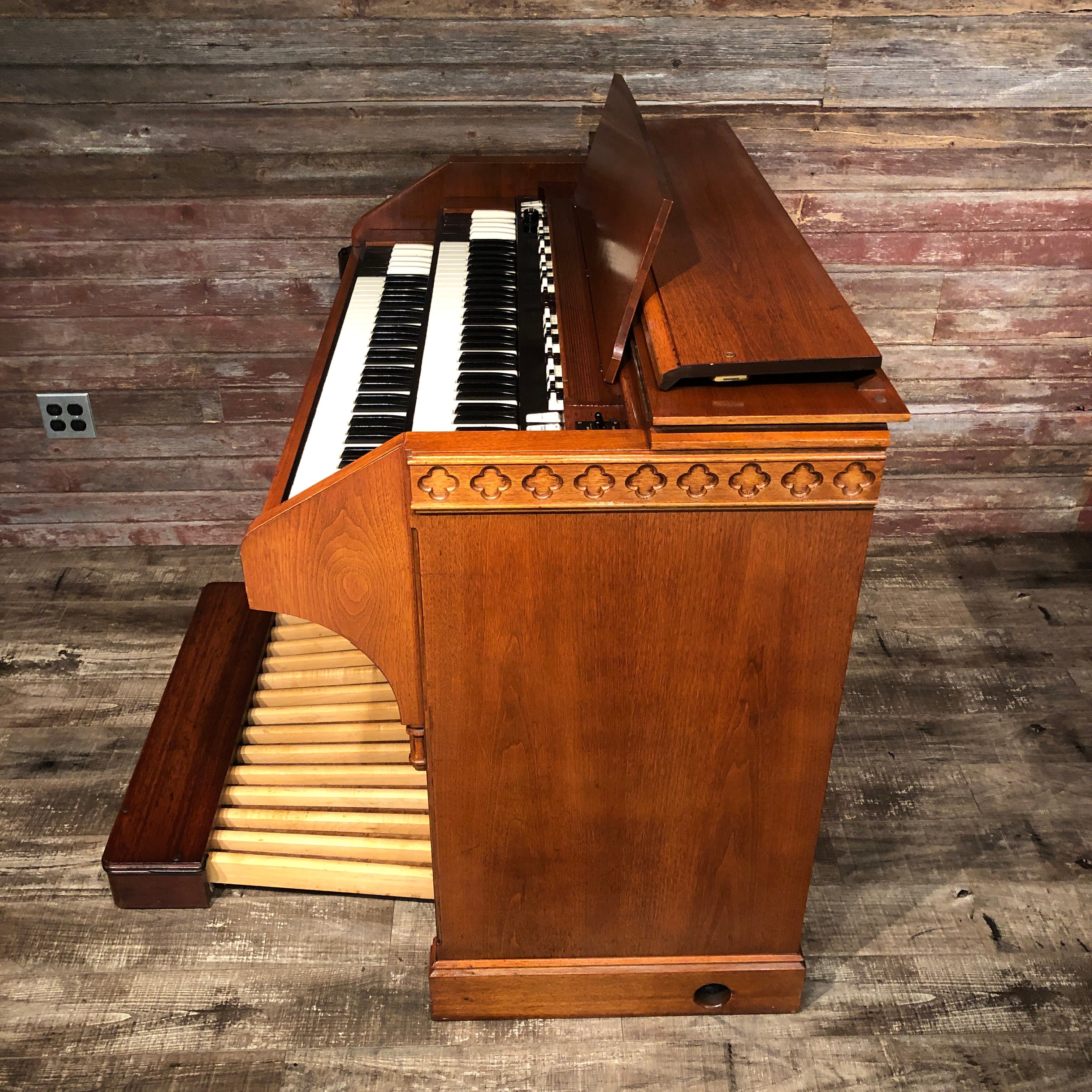 Hammond Vintage (1958) C-3 with Leslie 142 Rotary Speaker View 7