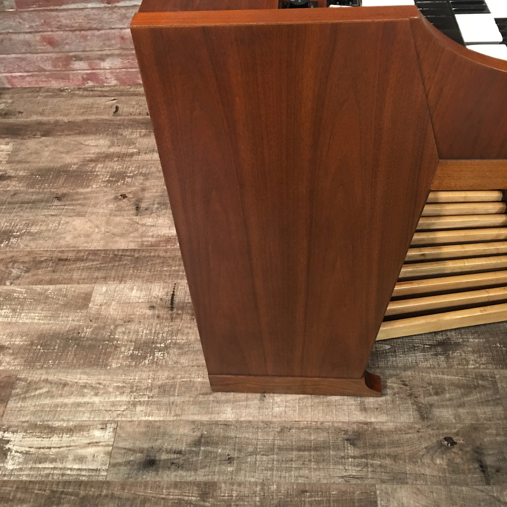 Hammond A-100 (1964) with Leslie 45 Rotary Speaker View 4